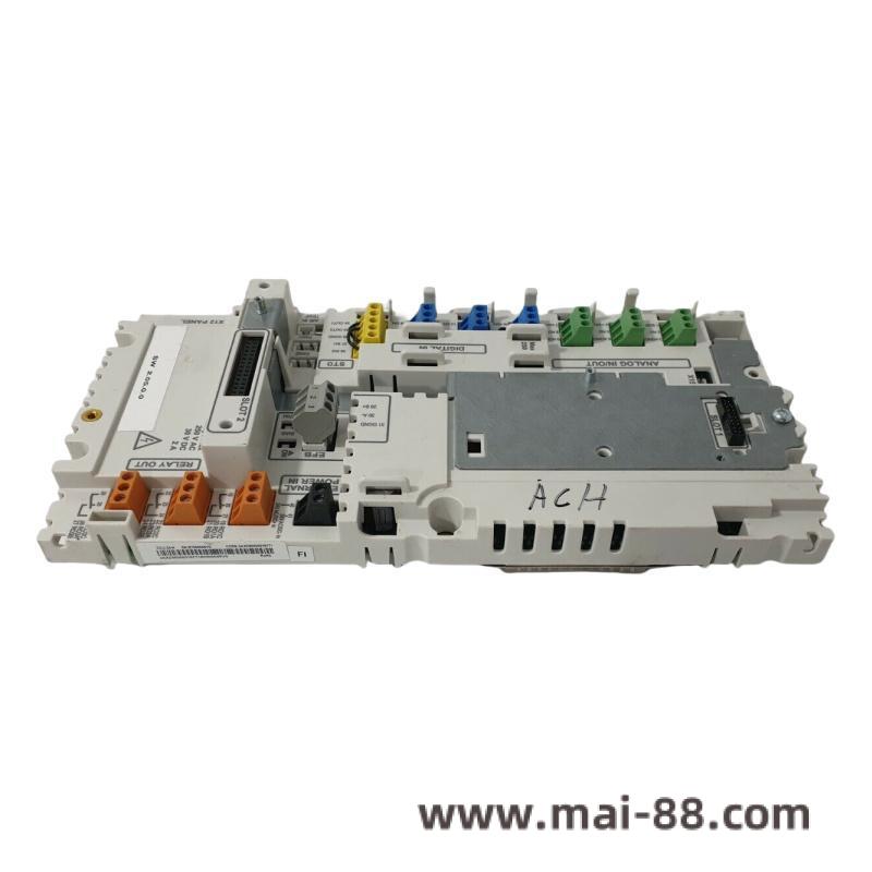 abb_ccu-24-h_3axd50000018771_control_unit.jpg ABB 3BSC950074R36 Industrial Control Module