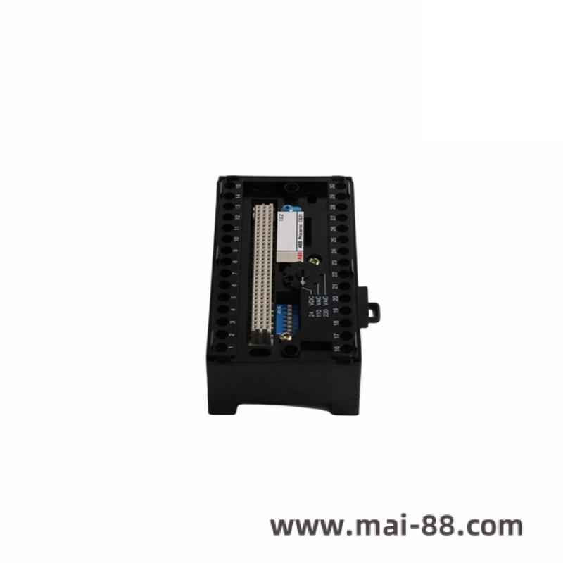 abb_cs31_ecz_fpr3700001r00015_bus_module.jpg ABB DSCL110A - Control Unit